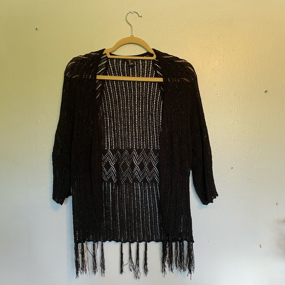 Black shawl